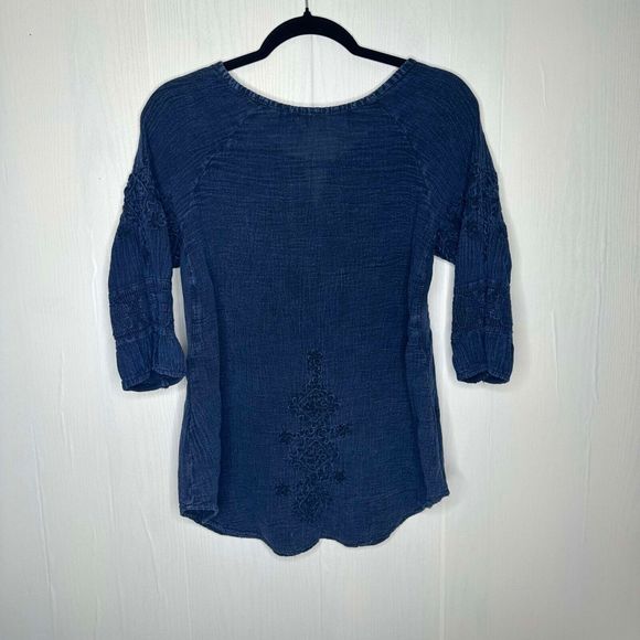 Karim Womens Small Blouse Top Shirt Blue Organic Cotton 3/4 Sleeve 3D Print - Picture 3 of 7